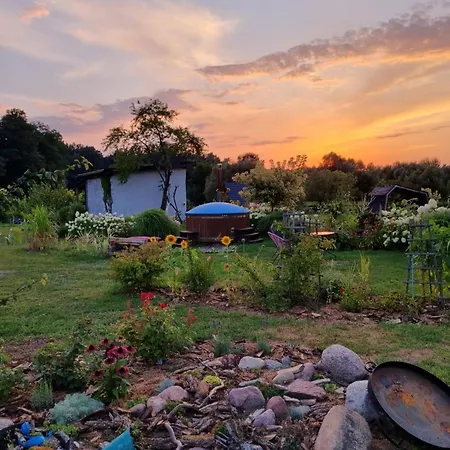 Nad Rzeka Elk 펜션