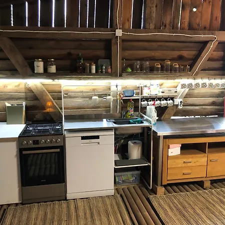 Nad Rzeka Elk 펜션